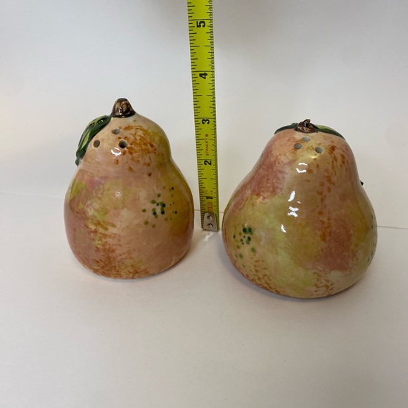 Pottery Salt and Pepper Shakers Pear Shaped Hand Painted by artist Seagrove NC - Picture 2 of 8